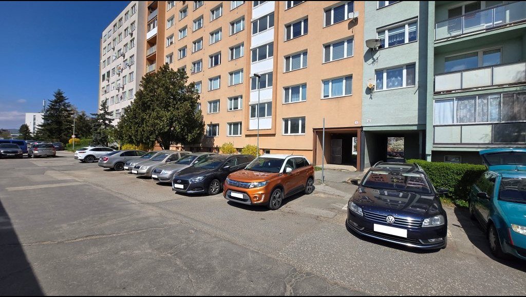 Zrekonštruovaný a zariadený 1,5-izbový byt na Ostravskej ul.