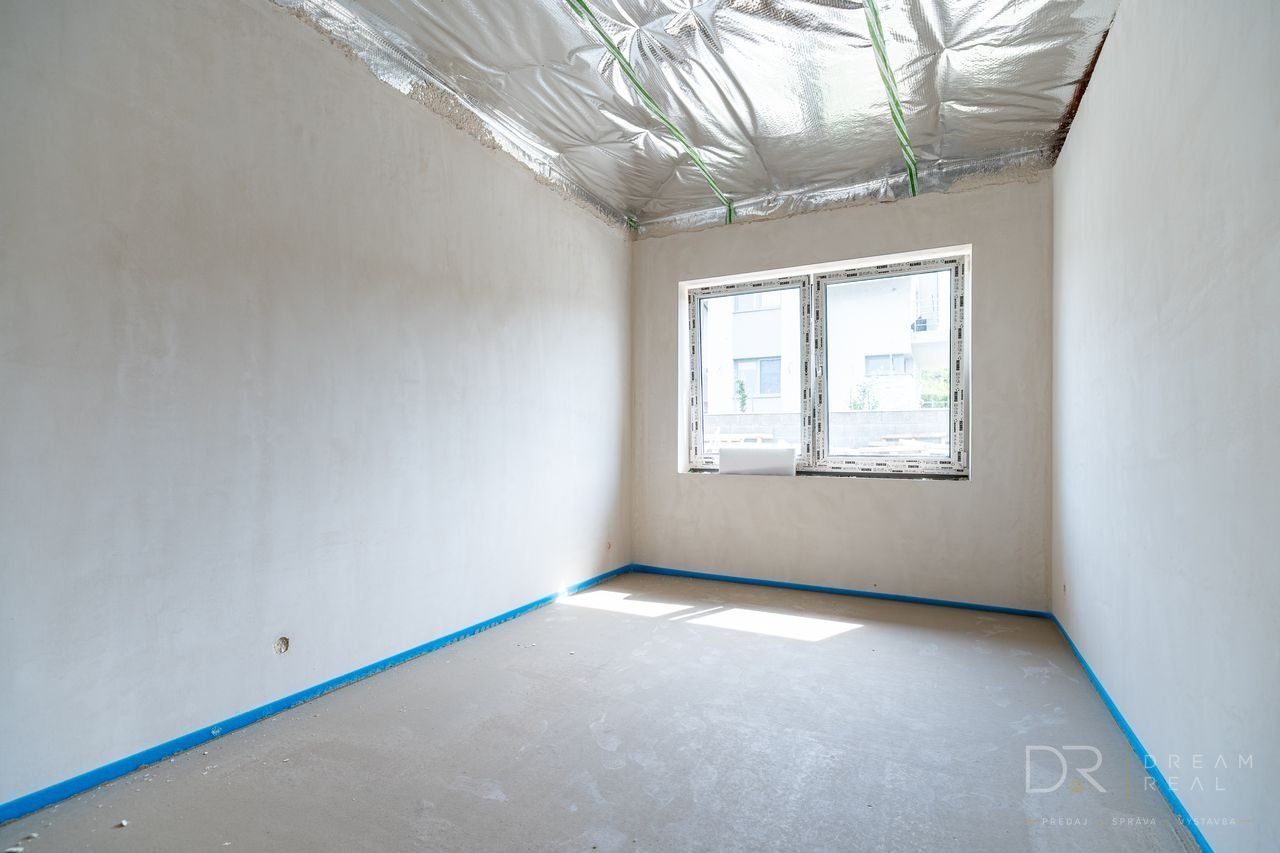 Novostavba 3-izbového domu s pozemkom 441 m² v Ďurkove – za cenu bytu v Košiciach